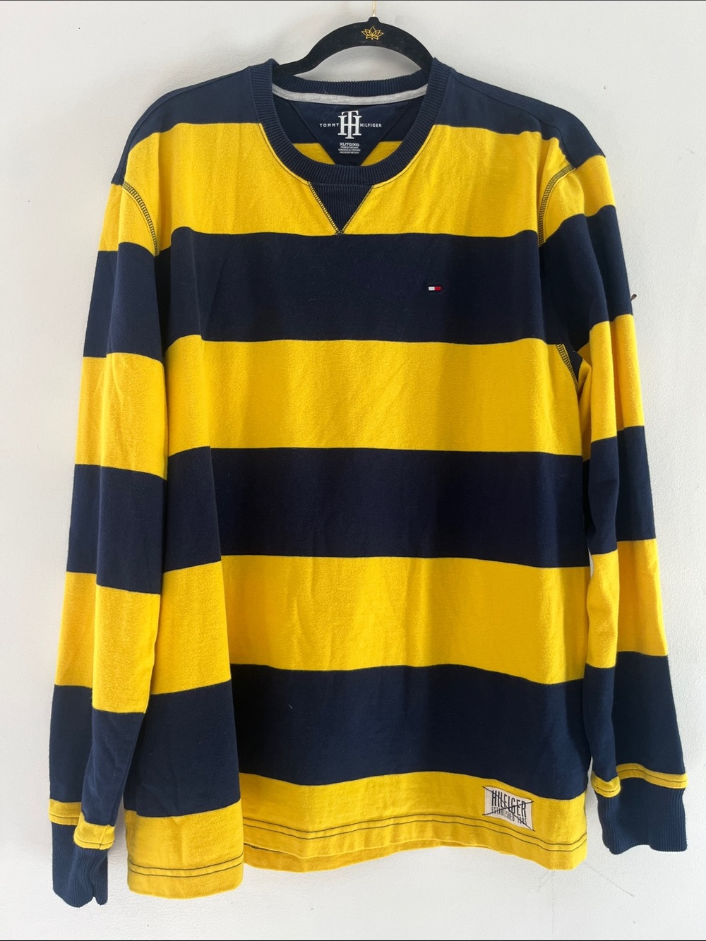 Tommy Hilfiger Rugby Men’s Navy & Yellow Striped Crewneck Sweater preppy us open